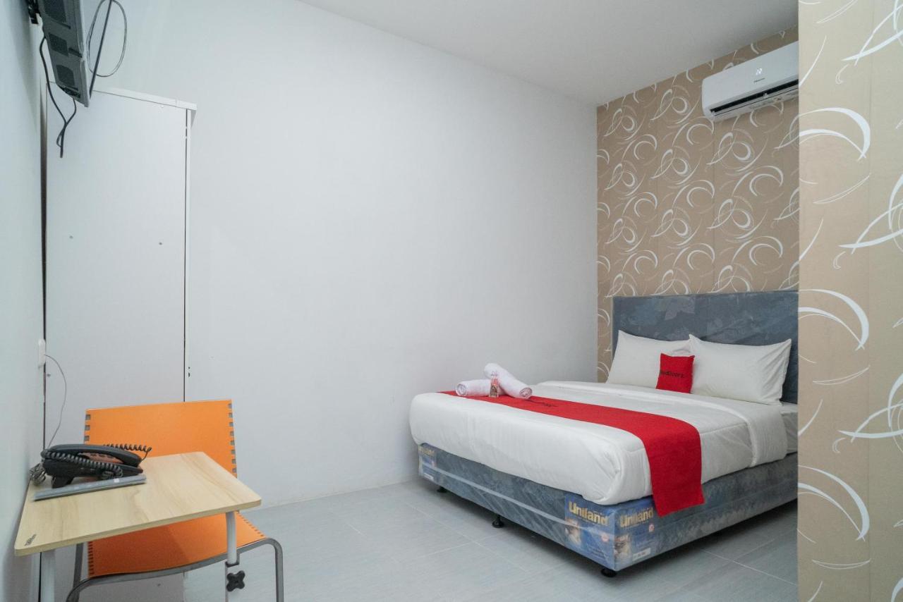Reddoorz Near Sarinah Jakarta Kültér fotó