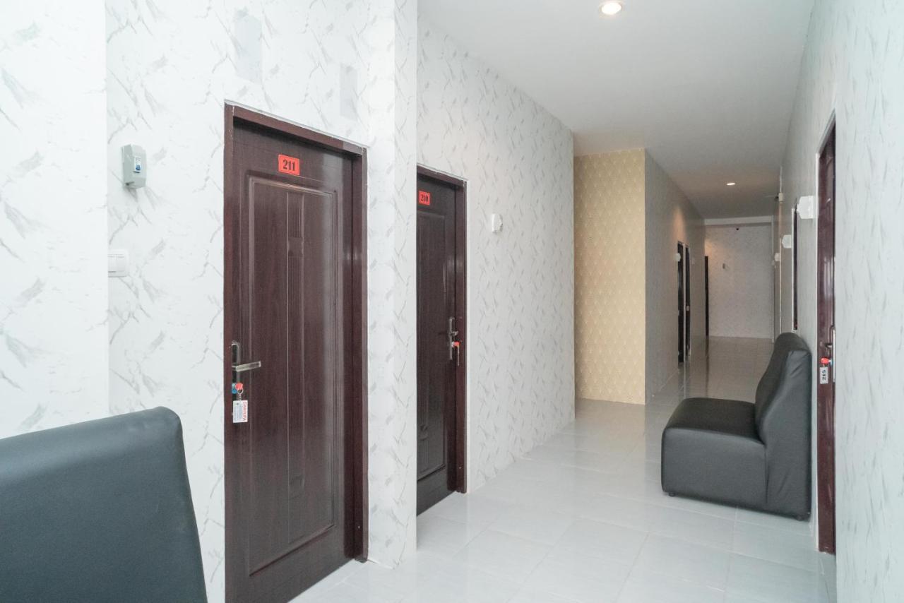 Reddoorz Near Sarinah Jakarta Kültér fotó